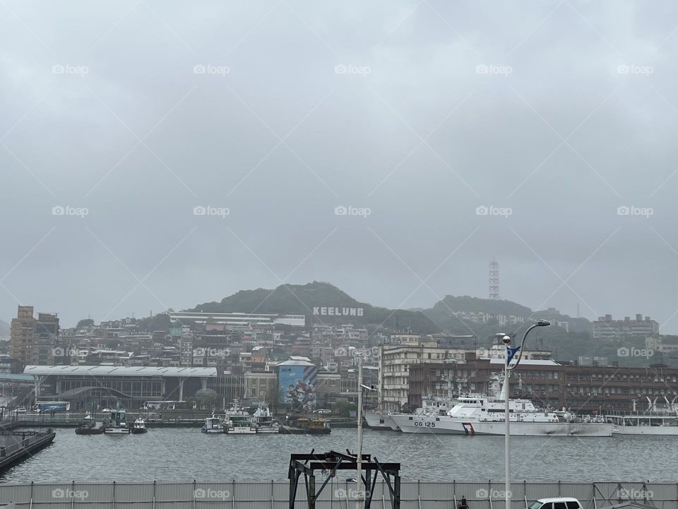 Keelung port