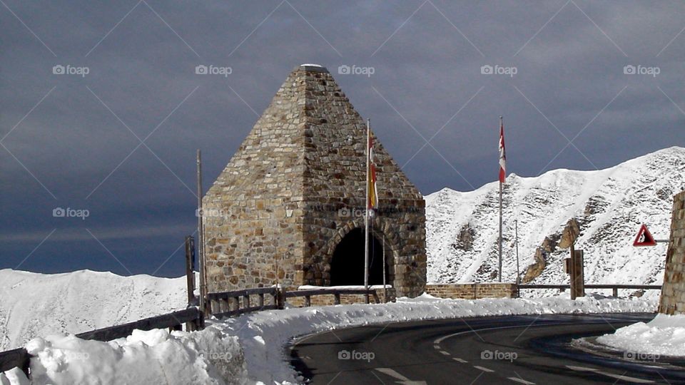 Grosslockner  Stone  Sentry Booth