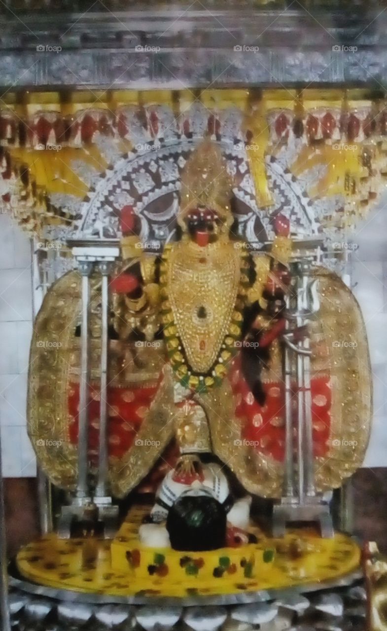 this picture is Kali maa