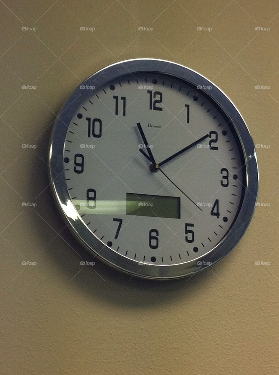 wall clock numbers time by splicanka