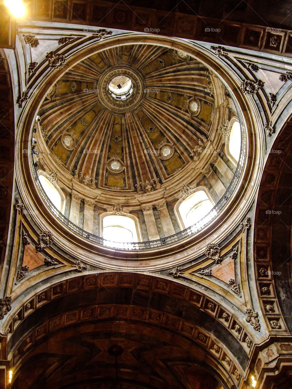 Cupula Basilica da Estrela. Interior Cúpula de la Basílica da Estrela (Lisboa - Portugal)