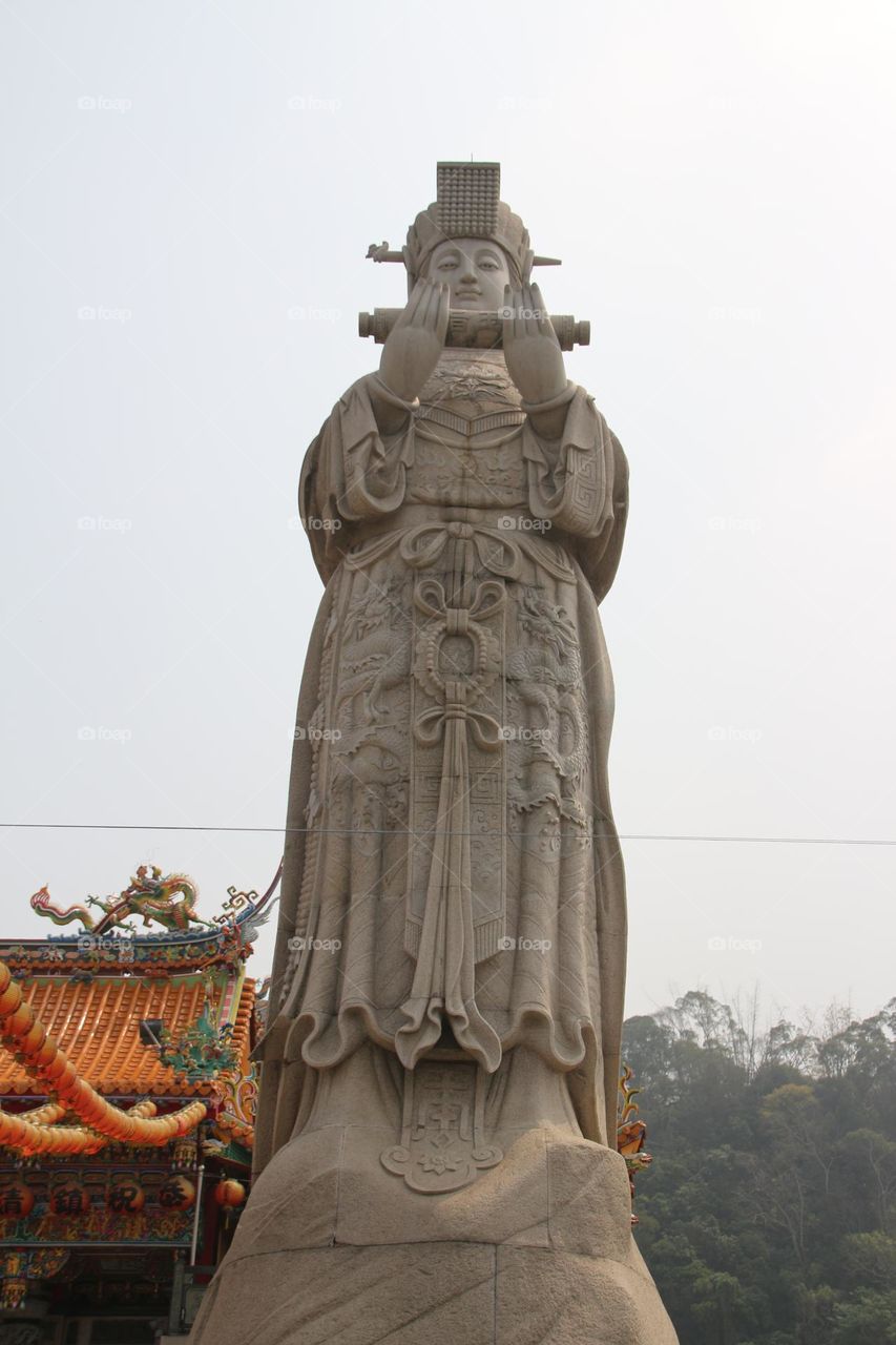 Avalokitesvara Bodhisattva who rescues suffering and great compassion