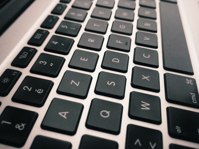 AZERTY  keyboard
