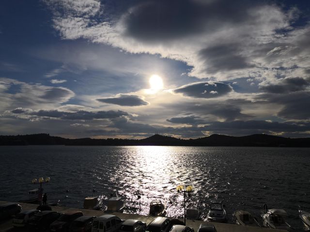 🌤️