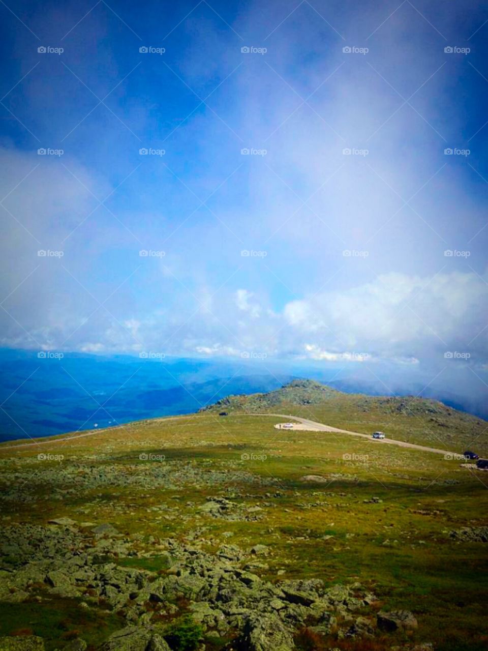 Road to the Summit. Mount Washington 