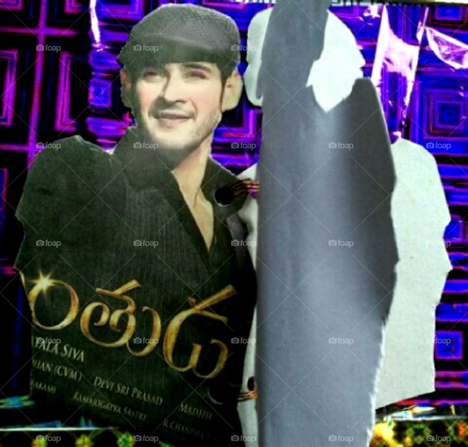 the face book of Bollywood's top actor MAHESH BABU.  it's the first book entire the worldwide on him and no one like this in the world.