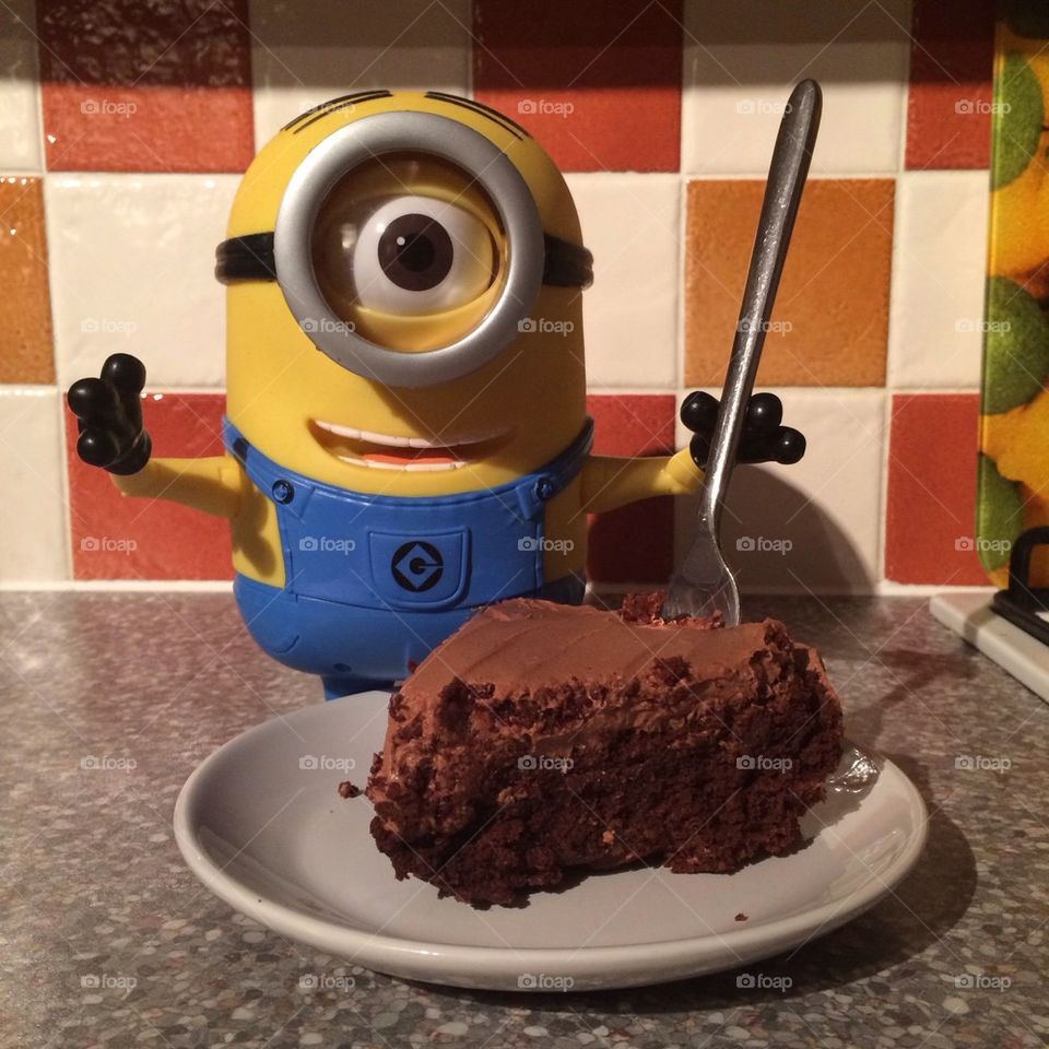 Minion cake