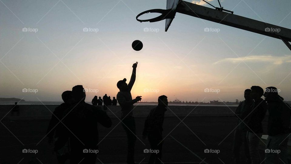 Basketball goal