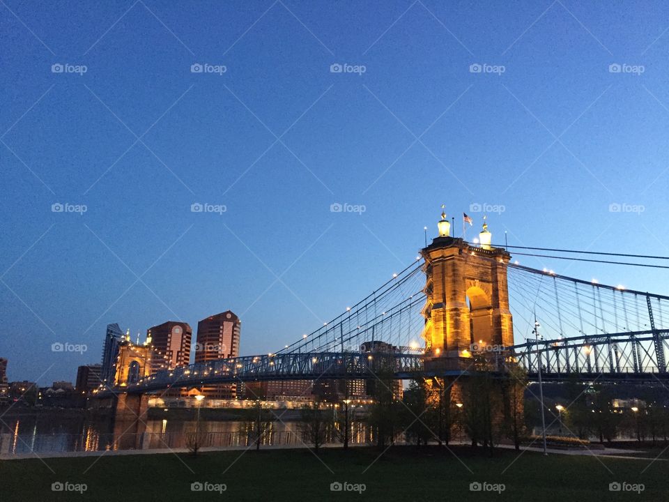 Cincinnati, Roebling Bridge