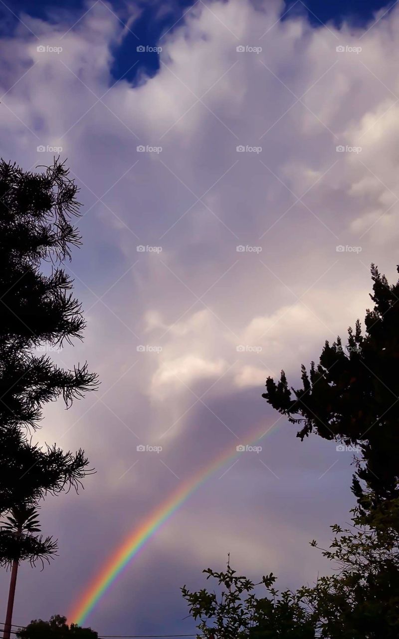 cielo y arcoiris