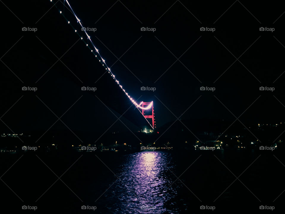 Night bridge 