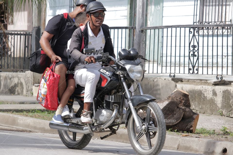 Cuban People.Mototaxi