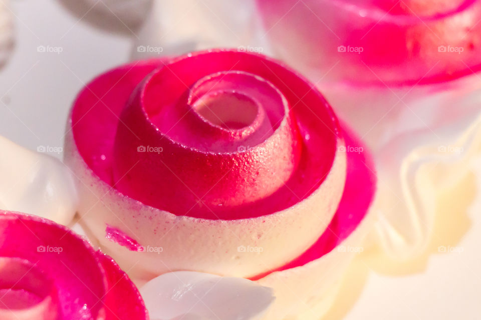 Cake with Pink Rose