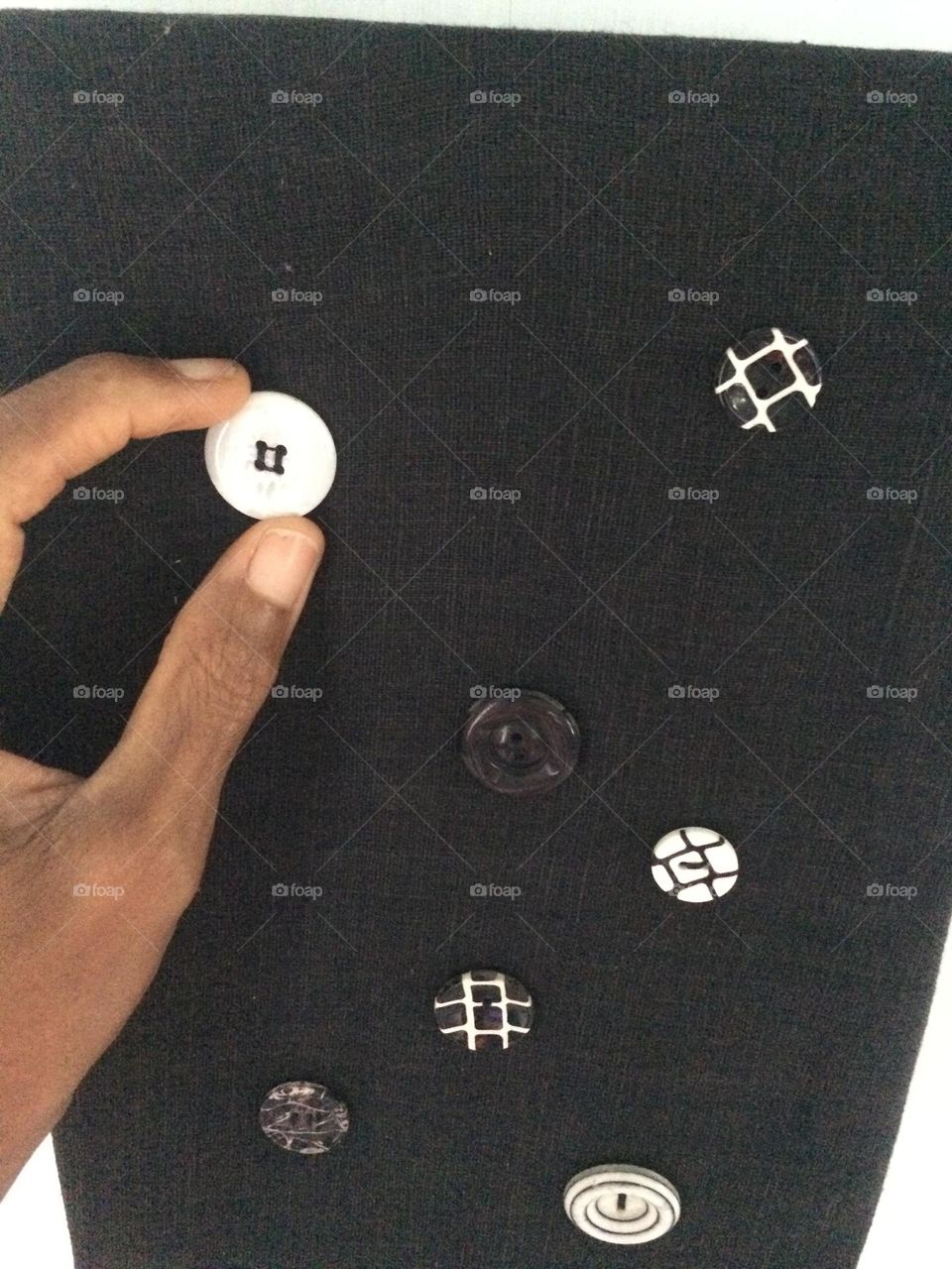 Black & White Buttons