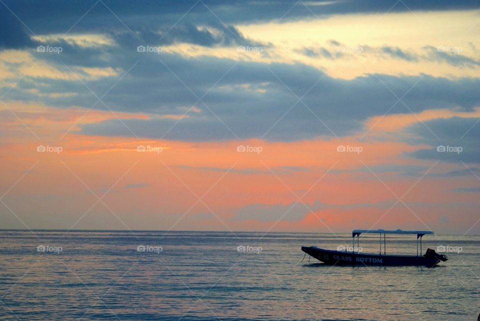 Boat sunset 