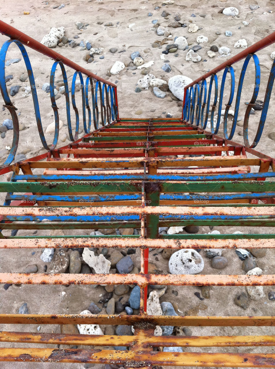 beach color old ladder by lindows