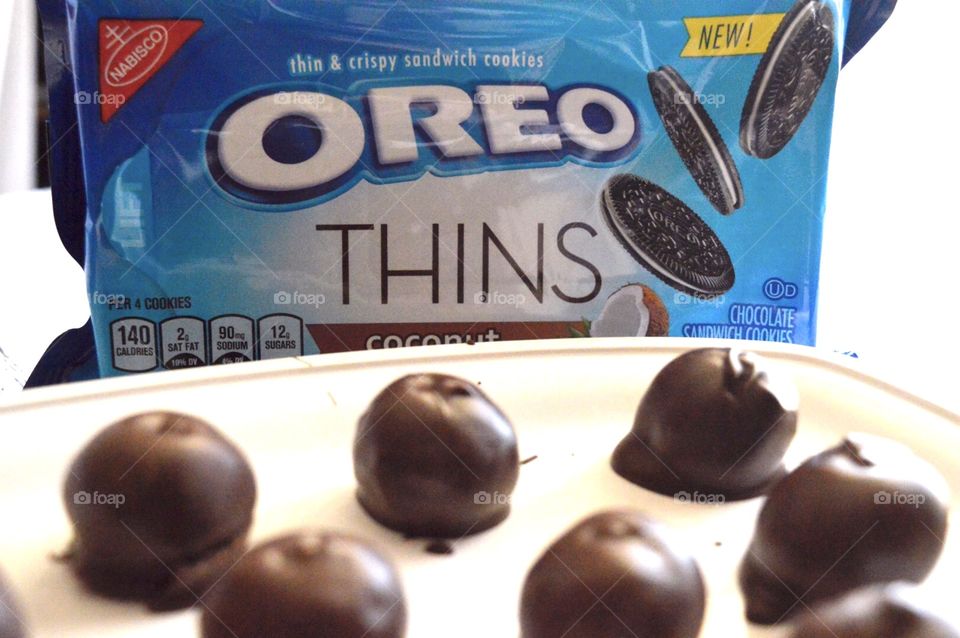 Oreo coconut thins cookies chocolate truffles balls