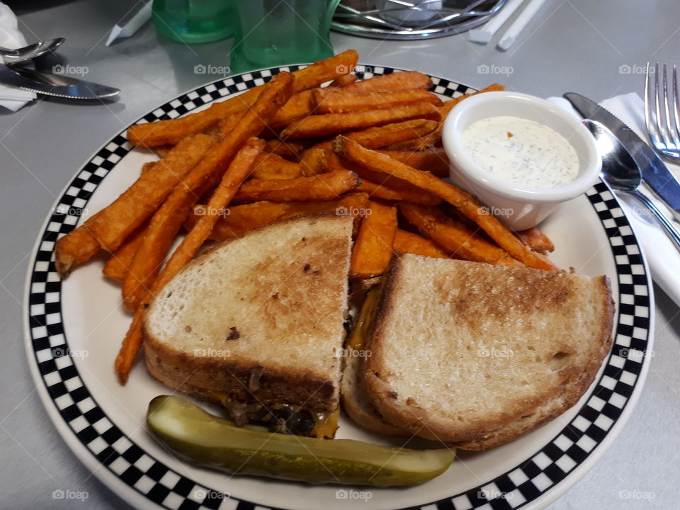 Grilled cheese and sweet potato fries