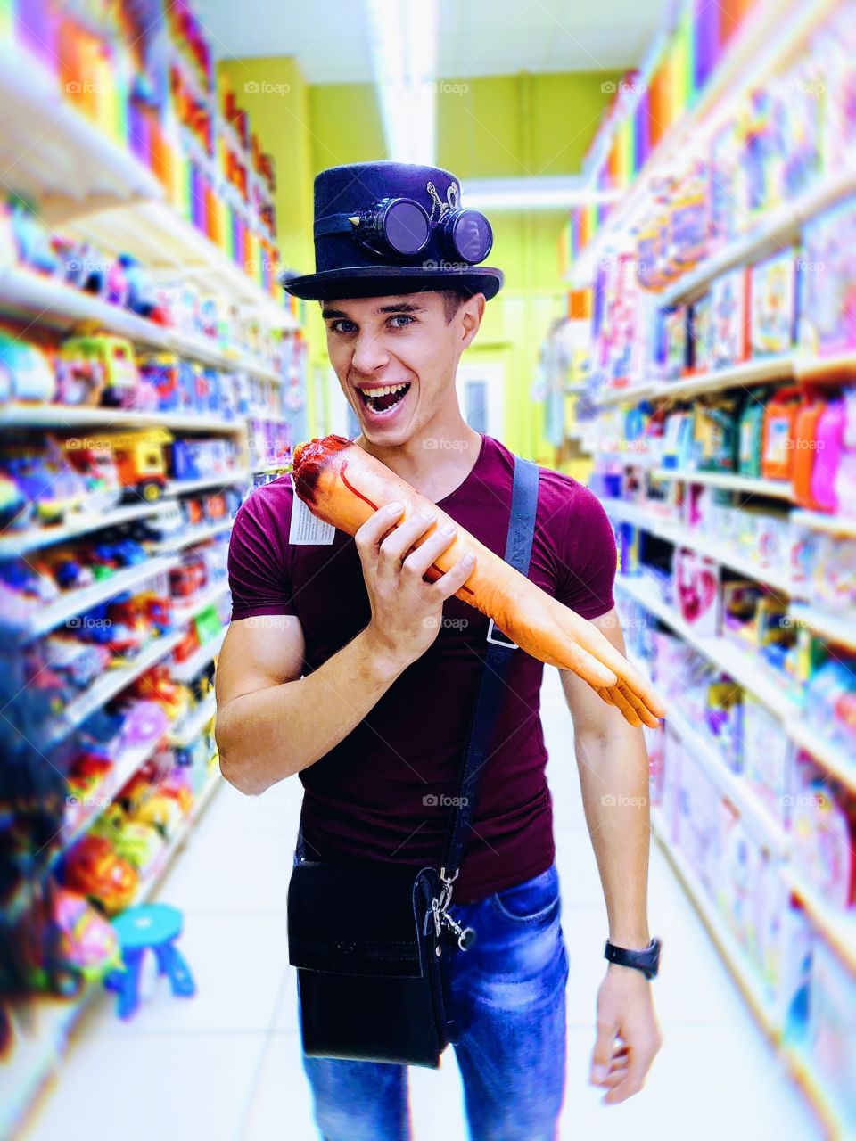 Getting ready for Halloween. Unexpectedly, a photo was taken while shopping.