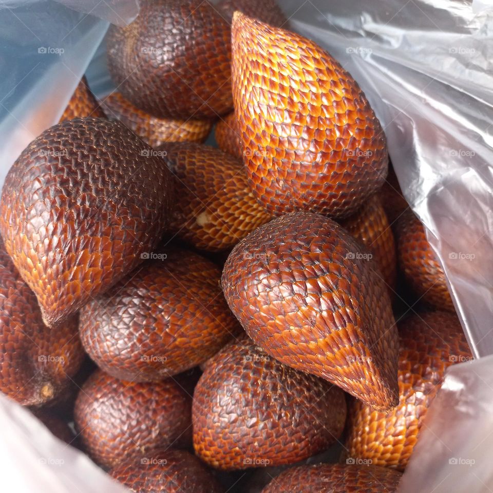 Salacca zalacca is a type of palm fruit commonly eaten