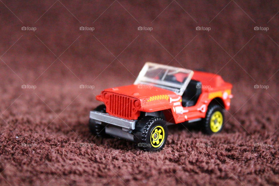 Jeep miniature toy macro