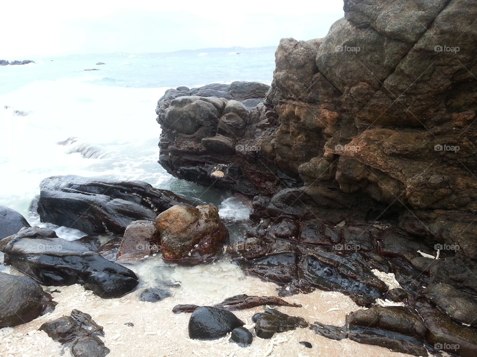 sea waves view, cleared waterd sea view. beach side