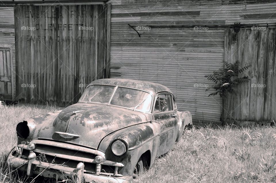 abandoned car