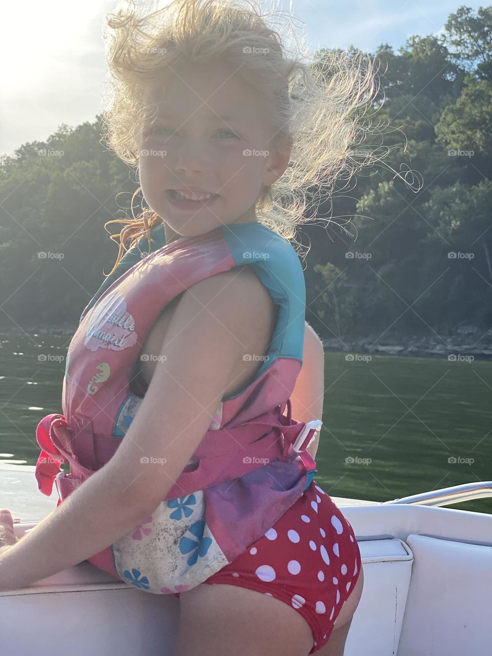 Summer fun out on Lake Cumberland in Kentucky 