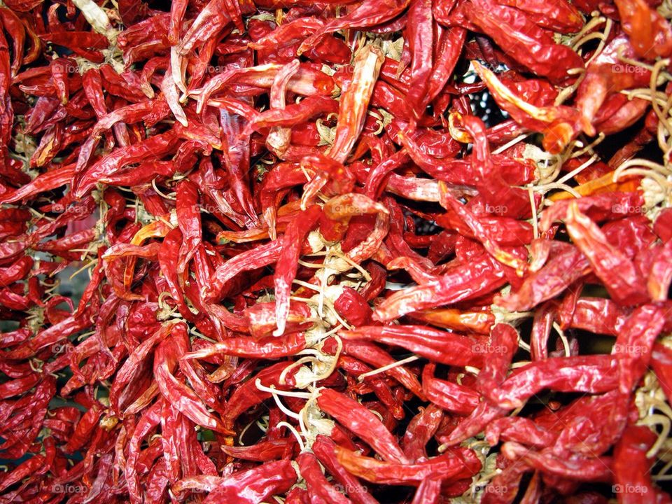 Chilli red