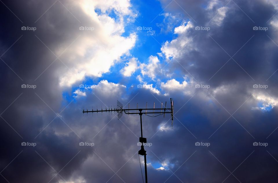 bule sky , cloudy sky