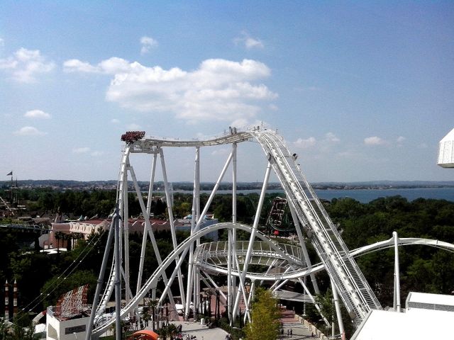 Amusement park 🎡