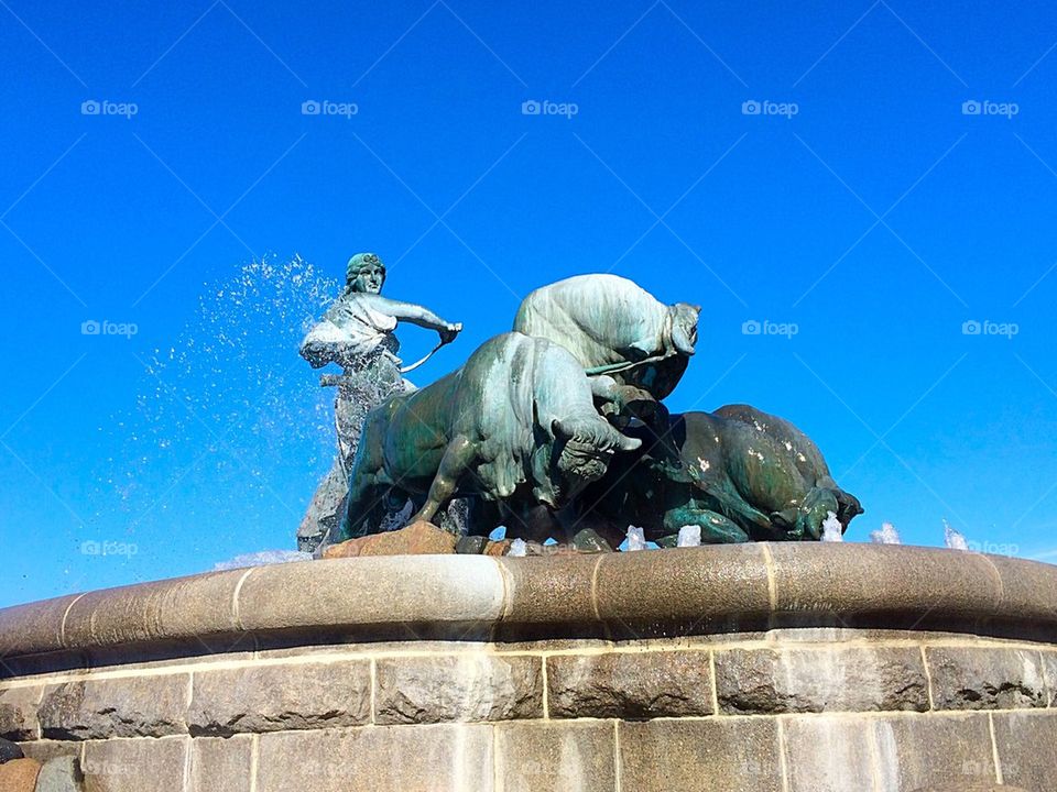 Statue in the city