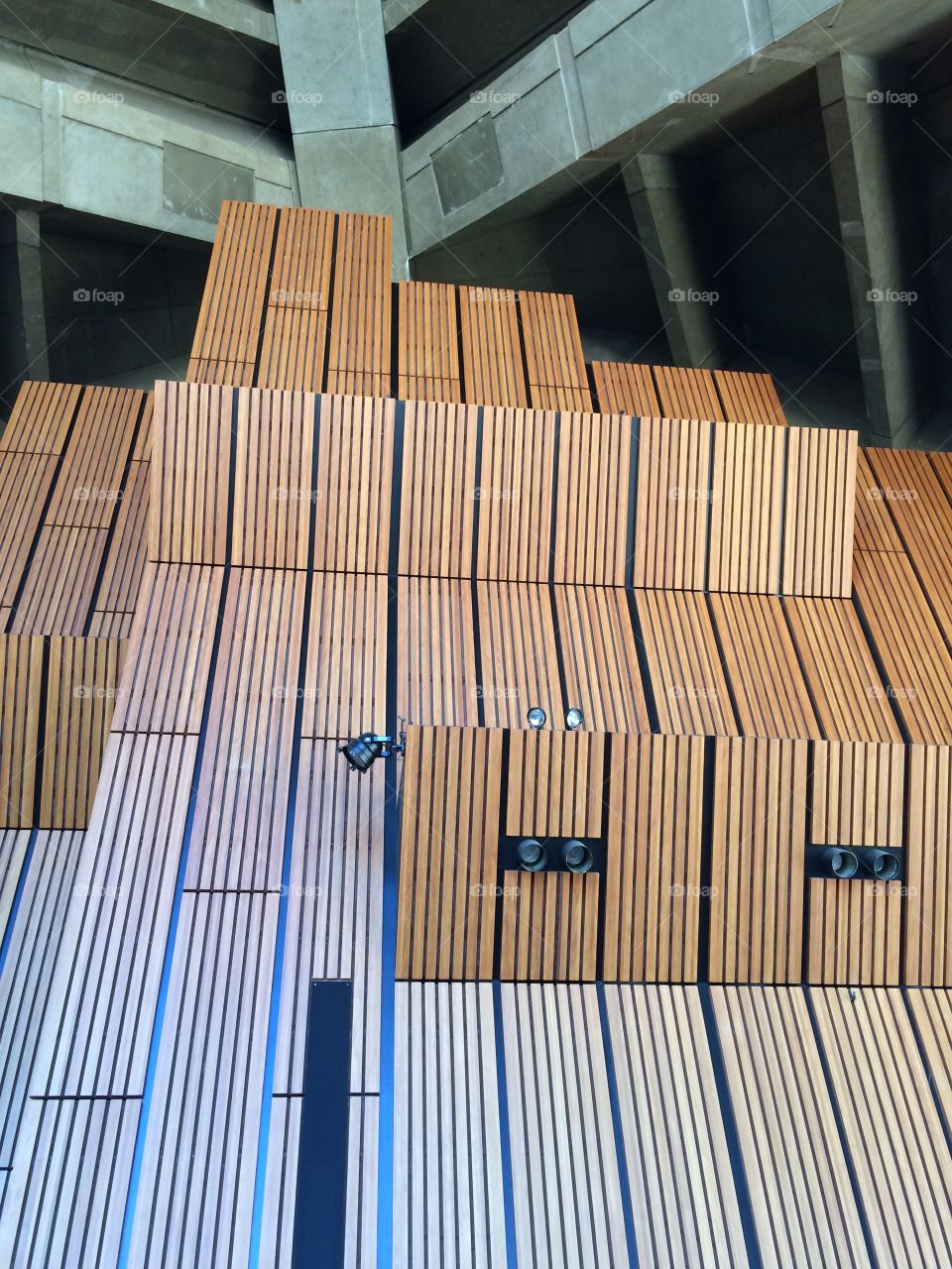 Straight line illusion 