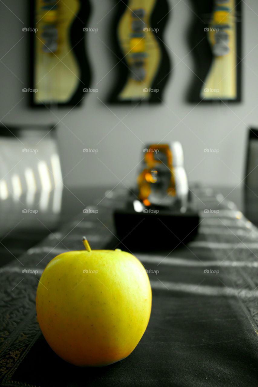 Apple Forefront green fruit table kitchen