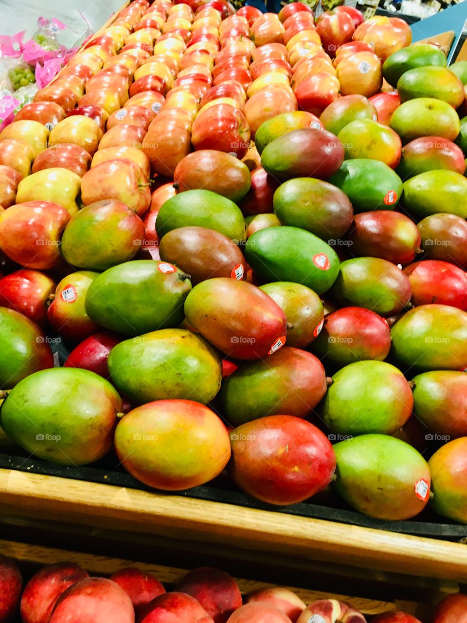 Lots of mangoes & apples 