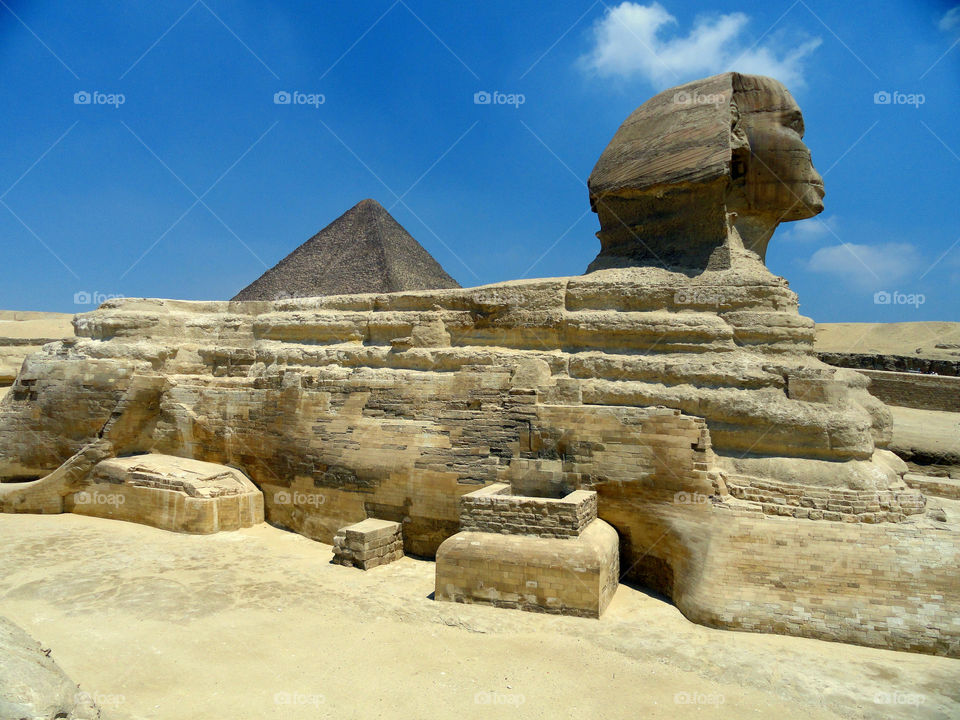 great sphinx of Gisa, Egypt.