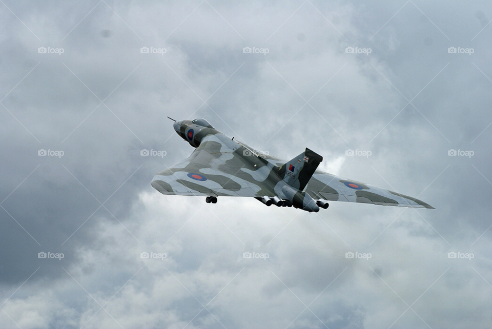 raf jet iconic vulcan by Pahars