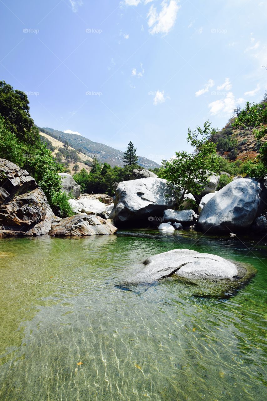 This is a secret spot at Sequoia national parc and after this photo I swam in this piece of water.