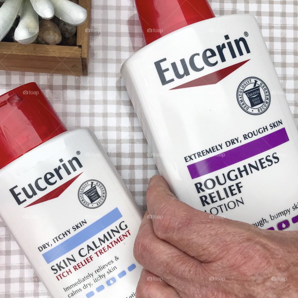 Eucerin for my dry hands 🖐