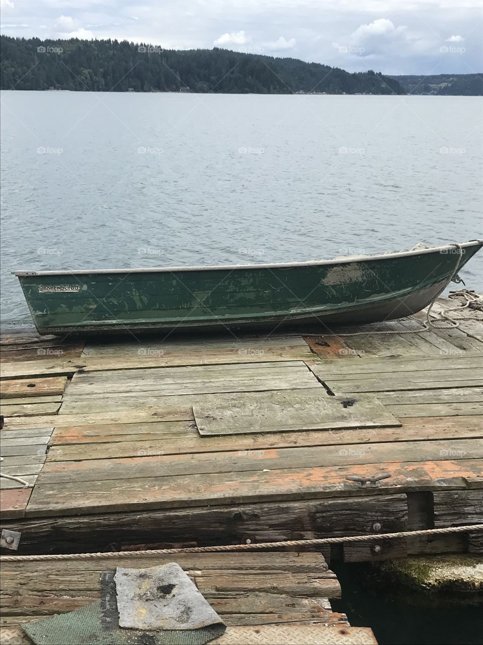 Old wooden rowboat 