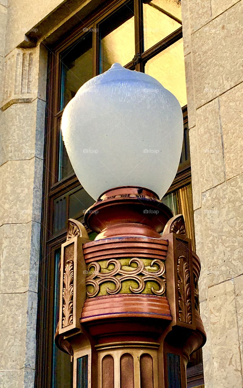 Beautiful classy old light post