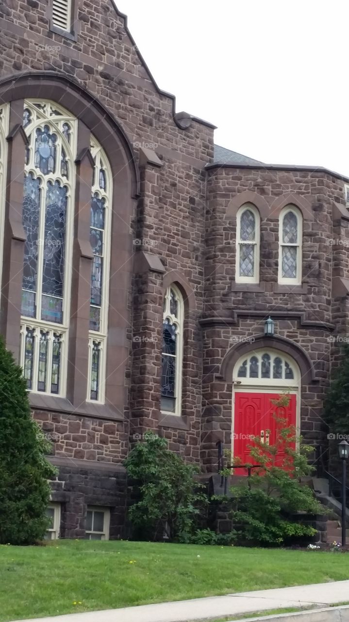 church with red door