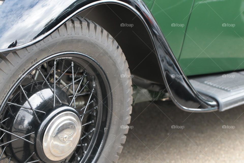 Autoreifen eines Oldtimers