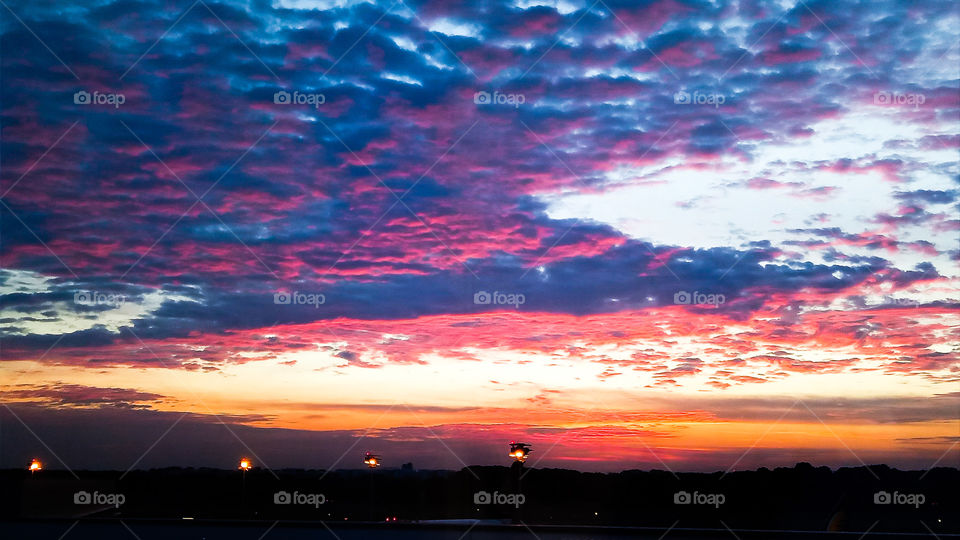 Sunset sky scenery - Runaway