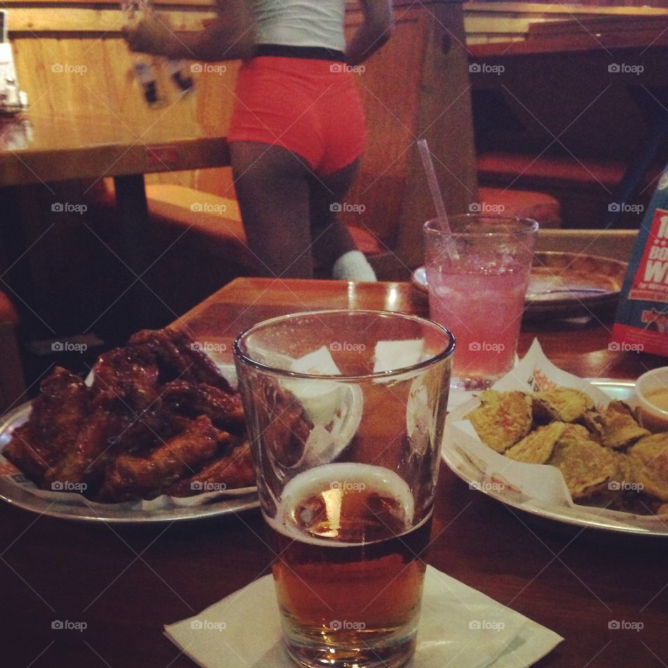 Hooters wings. Best chicken wings at Hooters!!