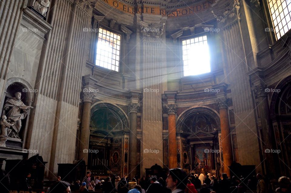Inside Vaticano