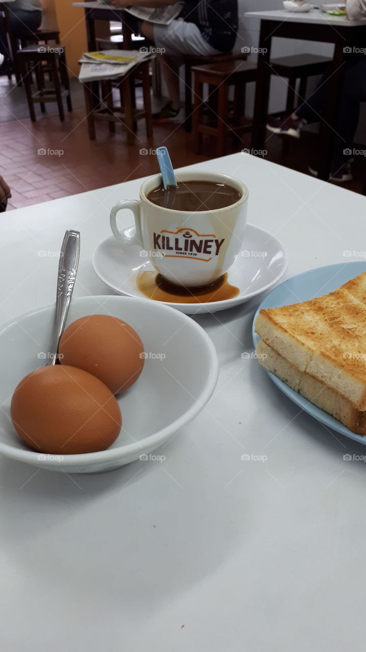 breakfast at Killiney