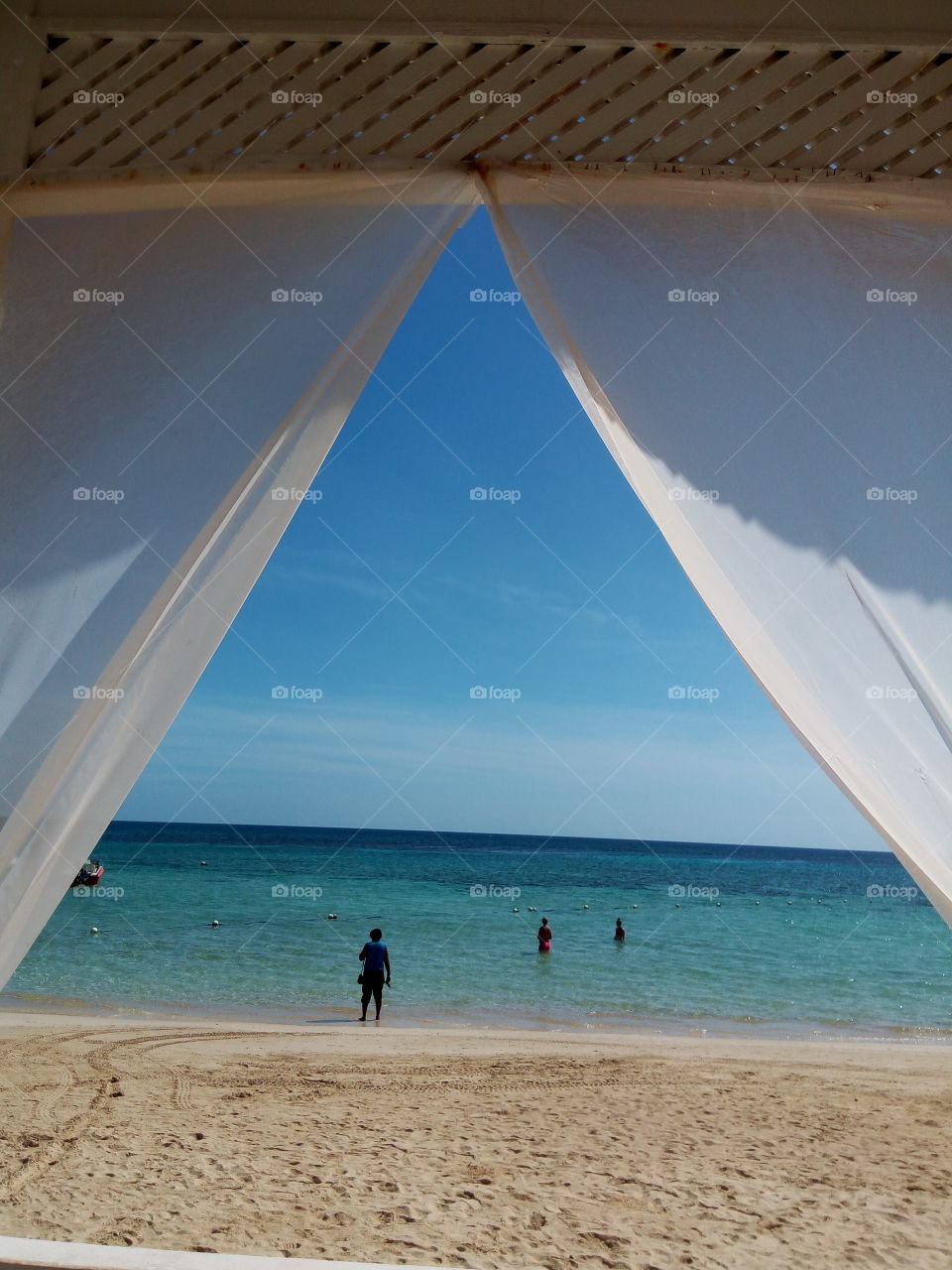 sky view of tropical beach