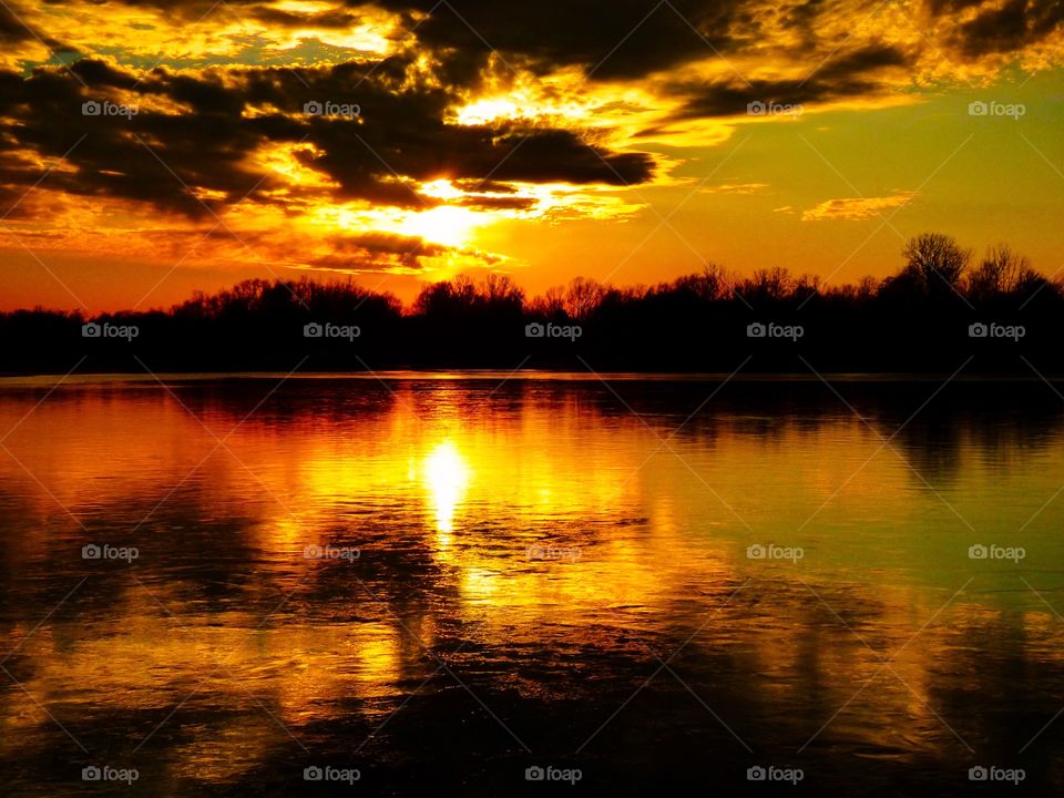Beautiful lake reflections 