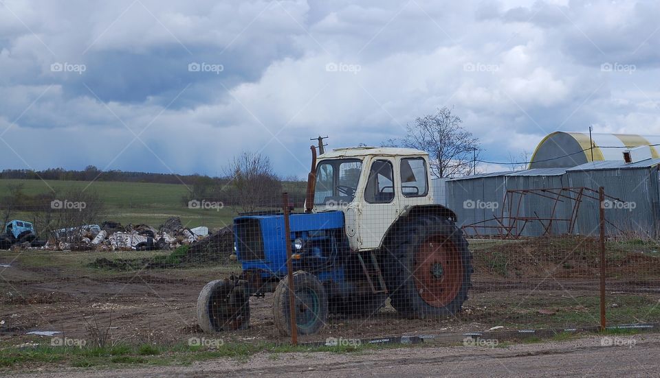 tractor
